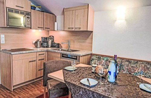 Mayrhofen Apartment | Nice apartment for 4 guests with WIFI, TV, balcony and pets allowed