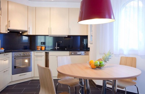 Leukerbad Apartment | Nice apartment for 4 people with WIFI, hot tub, TV and balcony