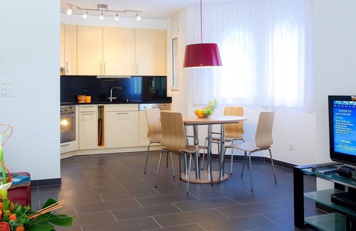 Leukerbad Apartment | Nice apartment for 4 people with WIFI, hot tub, TV and balcony