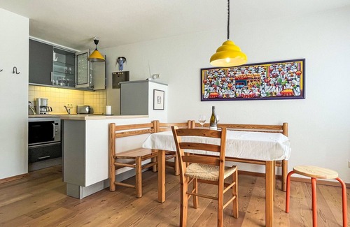 Hofsgrund Apartment | Nice apartment for 4 guests with WIFI, TV and balcony