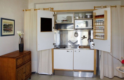 Lancieux Apartment | Nice apartment for 4 guests with WIFI, TV, terrace and pets allowed