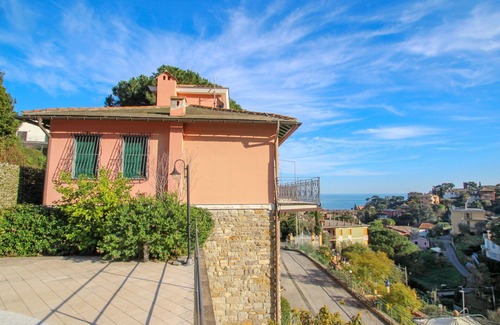 Rapallo Apartment | Nice apartment for 4 guests with A/C, pool, TV and patio
