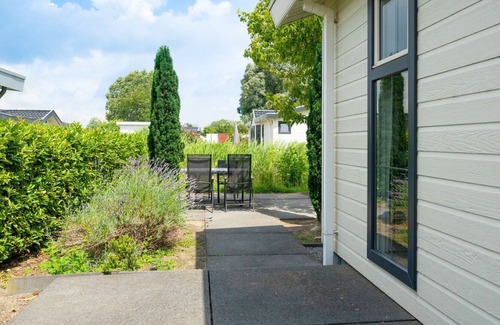 Dordtse Biesbosch Apartment | Nice apartment for 4 people with WIFI, TV, terrace and parking