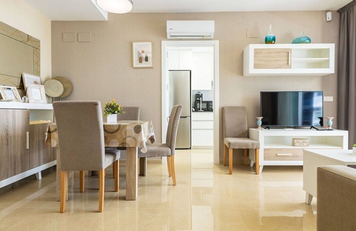 Cabanes Apartment | Nice apartment for 4 people with A/C, pool, WIFI, TV, terrace and pets allowed