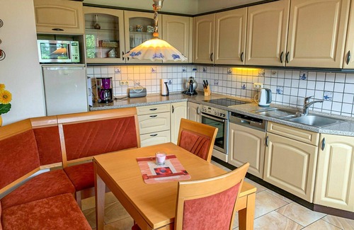 Eversmeer Apartment | Nice apartment for 5 guests with TV and terrace