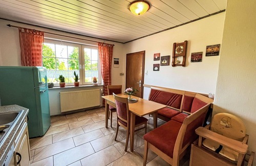 Eversmeer Apartment | Nice apartment for 5 guests with TV and terrace