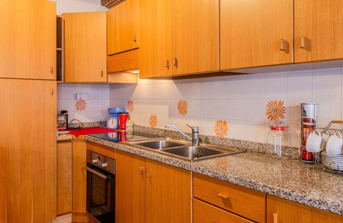 Sfruz Apartment | Nice apartment for 5 guests with WIFI, TV and terrace