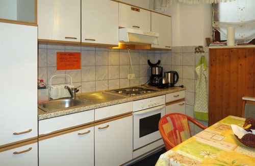 Fuegen Apartment | Nice apartment for 6 people with WIFI, TV and terrace
