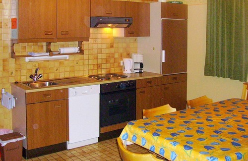 Gortipohl Apartment | Nice apartment for 6 people with WIFI, TV, balcony and parking