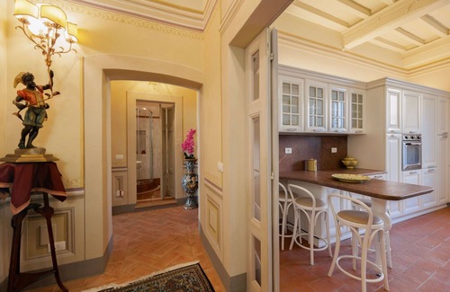 Cortona Old Town Apartment | Nice apartment for 6 guests with A/C, WIFI, TV, balcony and panoramic view