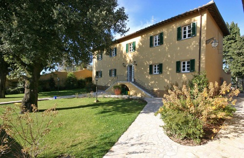 Volterra Apartment | Nice apartment for 6 people with WIFI, pool, TV and pets allowed, close to San Gimignano