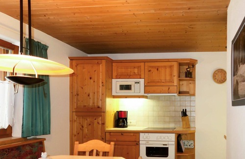 Kauns Apartment | Nice apartment for 6 people with WIFI, TV, balcony and pets allowed