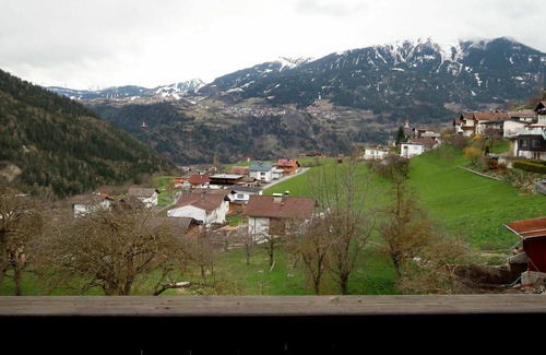 Kauns Apartment | Nice apartment for 6 people with WIFI, TV, balcony and pets allowed