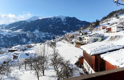 Kauns Apartment | Nice apartment for 6 people with WIFI, TV, balcony and pets allowed