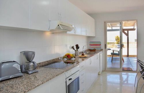 Altea la Vella Apartment | Nice apartment for 6 people with WIFI, A/C, pool, TV and patio