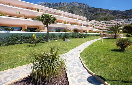 Altea la Vella Apartment | Nice apartment for 6 people with WIFI, A/C, pool, TV and patio