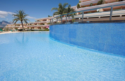 Altea la Vella Apartment | Nice apartment for 6 people with WIFI, A/C, pool, TV and patio