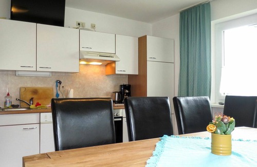 Sankt Anton am Arlberg Apartment | Nice apartment for 8 people with WIFI, TV, balcony and parking