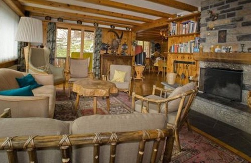 Adelboden Apartment | Nice apartment for 8 guests with WIFI, TV, balcony and parking