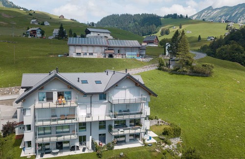 Amden Apartment | Nice apartment for 8 guests with WIFI, balcony and parking