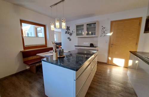 Finkenberg Apartment | Nice apartment for 4 people with WIFI, TV and balcony