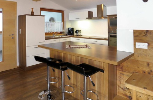 Fuegenberg Apartment | Nice apartment for 10 people with WIFI, TV and balcony
