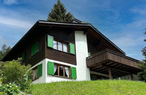 Churwalden Apartment | Nice apartment for 2 guests with WIFI, TV, balcony and pets allowed