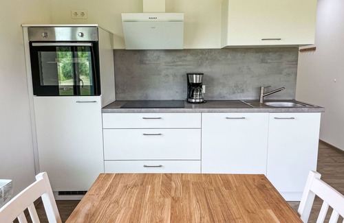 Hechthausen Apartment | Nice apartment for 4 guests with pool, WIFI, TV, terrace and pets allowed
