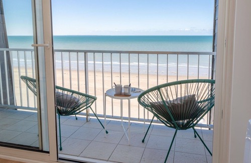 (le) Mesnil Hue Apartment | Nice apartment for 4 guests with WIFI and TV