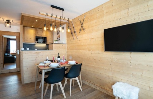 Tignes Apartment | Nice apartment for 6 guests with WIFI, TV and balcony