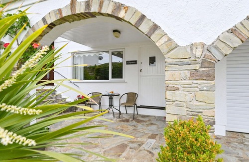 Portmellon Apartment | Nice apartment for 2 guests with WIFI, TV and terrace