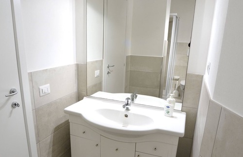 Fonte Blanda Apartment | Nice apartment for 2 people with large garden and swimming pool 1 km from the sea