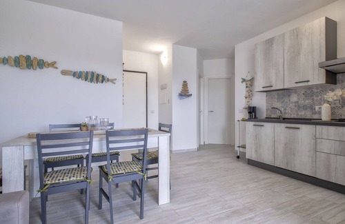 La Muddizza Apartment | Nice apartment for 6 people with A/C, pool, WIFI, TV, patio and pets allowed