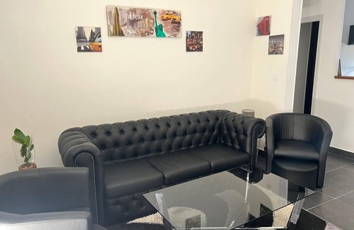 Villebarou Apartment | Nice apartment