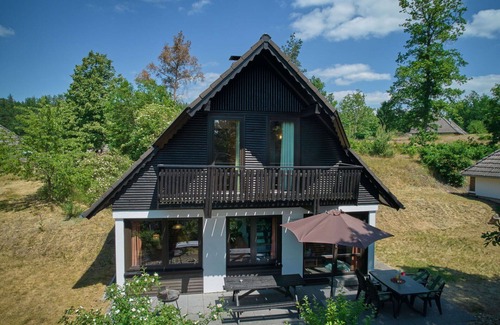 Feriendorf Frankenau House | Nice apartment in villa for 4 people with WIFI, TV, terrace and pets allowed
