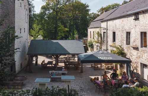 Aywaille Apartment | Nice apartment in a castle with terrace