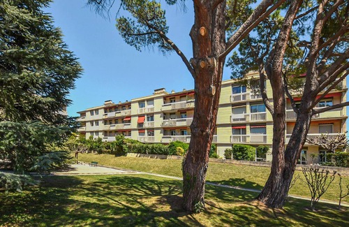 Carpentras Apartment | Nice apartment in Carpentras with WiFi