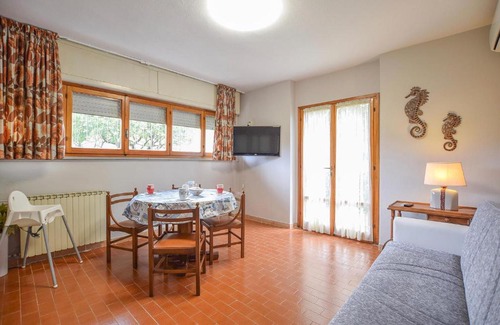 Lido di Camaiore Apartment | Nice Apartment In Lido Di Camaiore