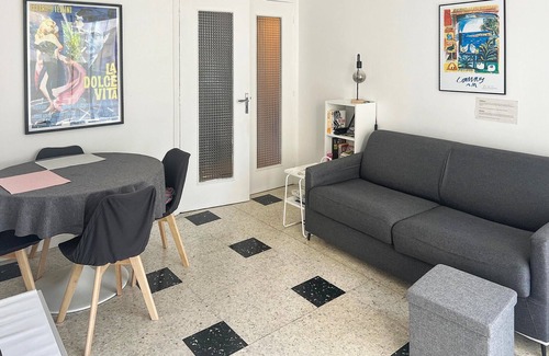 Le Cannet Apartment | Nice apartment in Le Cannet with WiFi