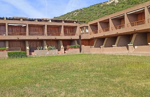 Cugnana Verde Apartment | Nice apartment in Olbia with shared pool