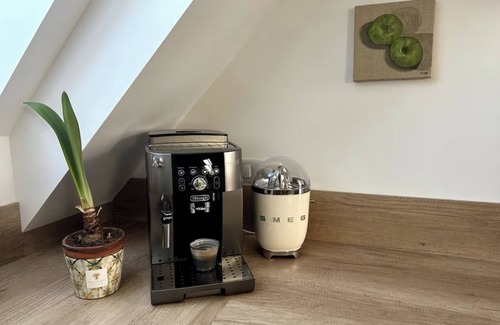 Granville Apartment | Nice apartment in the center of town