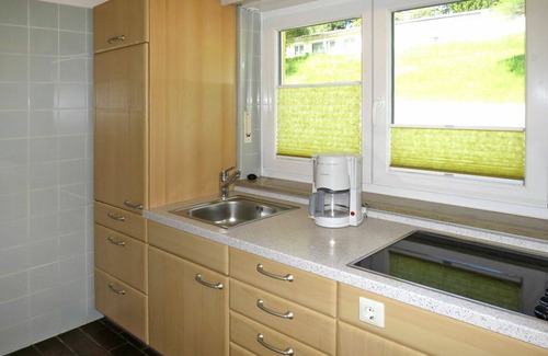 Maierhofen House | Nice apartment in villa for 6 guests with pool, TV and terrace