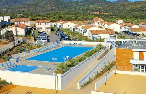 Belgodere House | Nice apartment in villa for 6 people with WIFI, pool, A/C, terrace and parking