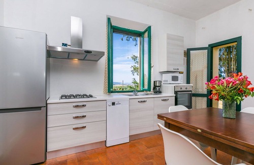 Follonica Villa | Nice apartment in villa for 12 people with private pool, WIFI, TV, patio and pets allowed