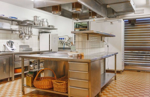 Vercorin House | Nice apartment in villa for 23 people with WIFI, hot tub and terrace