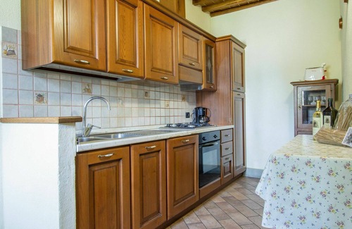 Gambassi Terme Villa | Nice apartment in villa with pool, WIFI, A/C, TV, terrace, panoramic view, close to San Gimignano