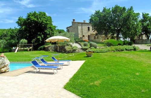 Gambassi Terme Villa | Nice apartment in villa with pool, WIFI, A/C, TV, terrace, panoramic view, close to San Gimignano