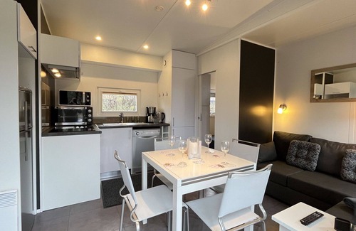 Wemding House | Nice apartment in villa for 4 guests with WIFI, TV and terrace