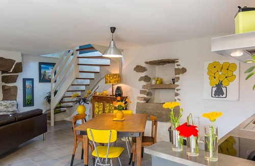 Tregunc House | Nice apartment in villa for 4 people with WIFI, TV and terrace