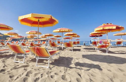 Bosa Marina Apartment | Nice apartment on the ground floor with sea view of approximately 55 m2 equipped with air conditioning and wi fi connection, composed of a living room with equipped kitchenette, fridge and flat-screen television.Two double or twin bedrooms and bathroom w